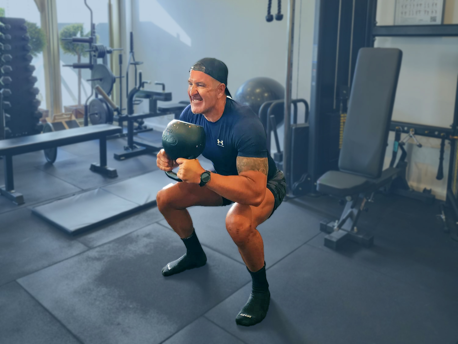 Gzim Zeneli training with kettlebell